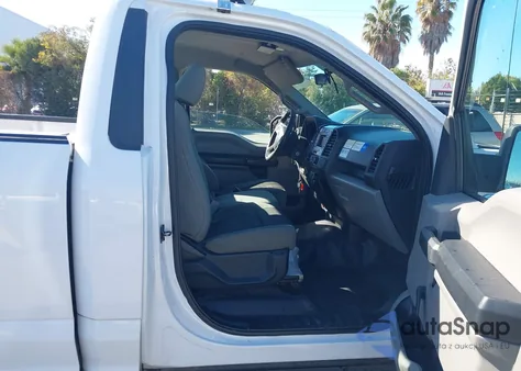 2015 Ford F-150 Xl из США, поврежденный, VIN 1FTMF1C80FKD62219